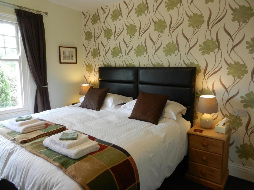 Overcombe House Hotel Yelverton Room photo